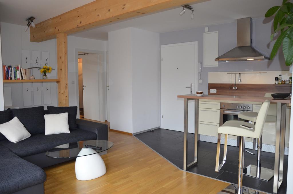 Apartment Mit Grossem Balkon Graz Exterior photo